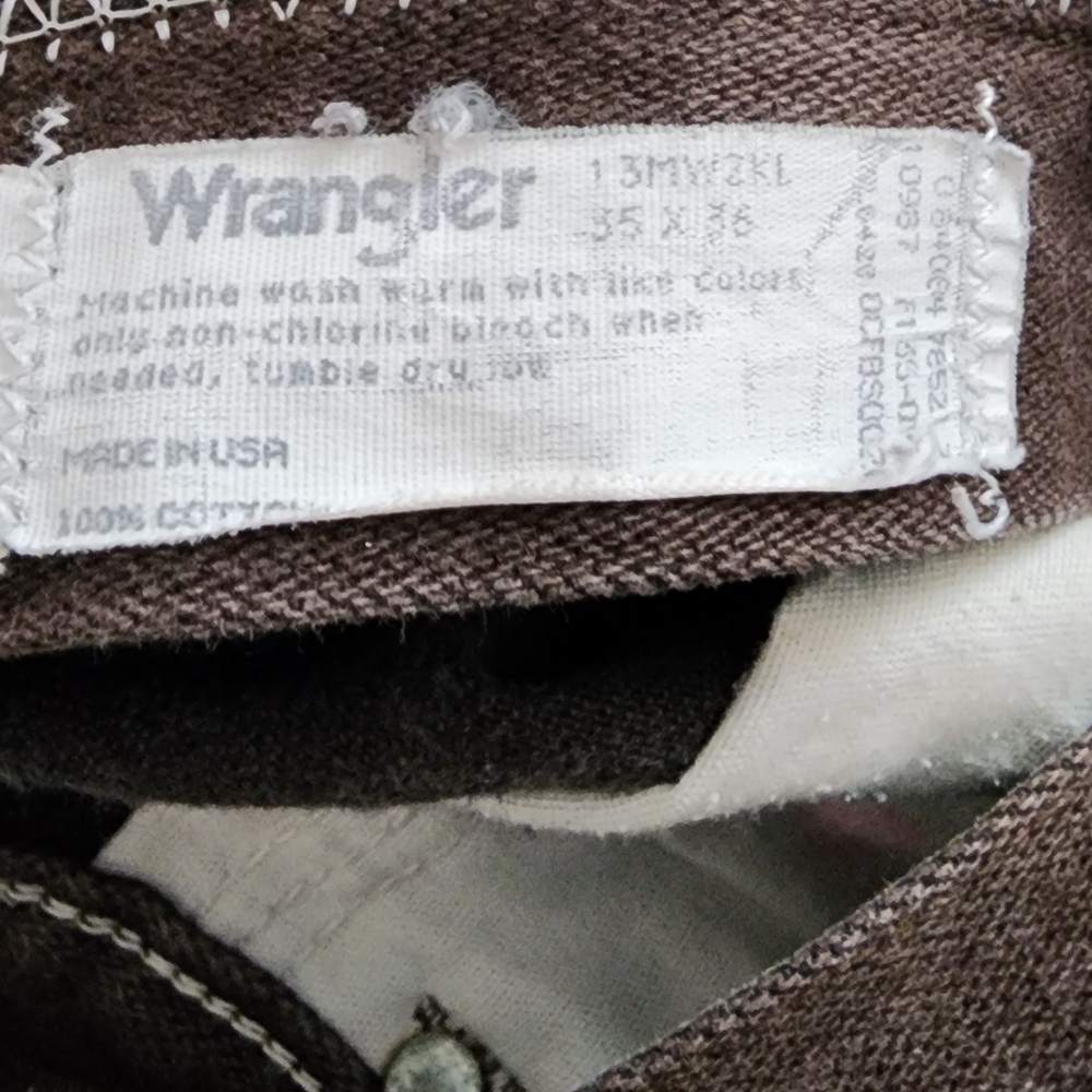 Vintage men's Wrangler 13MWZ colored jeans